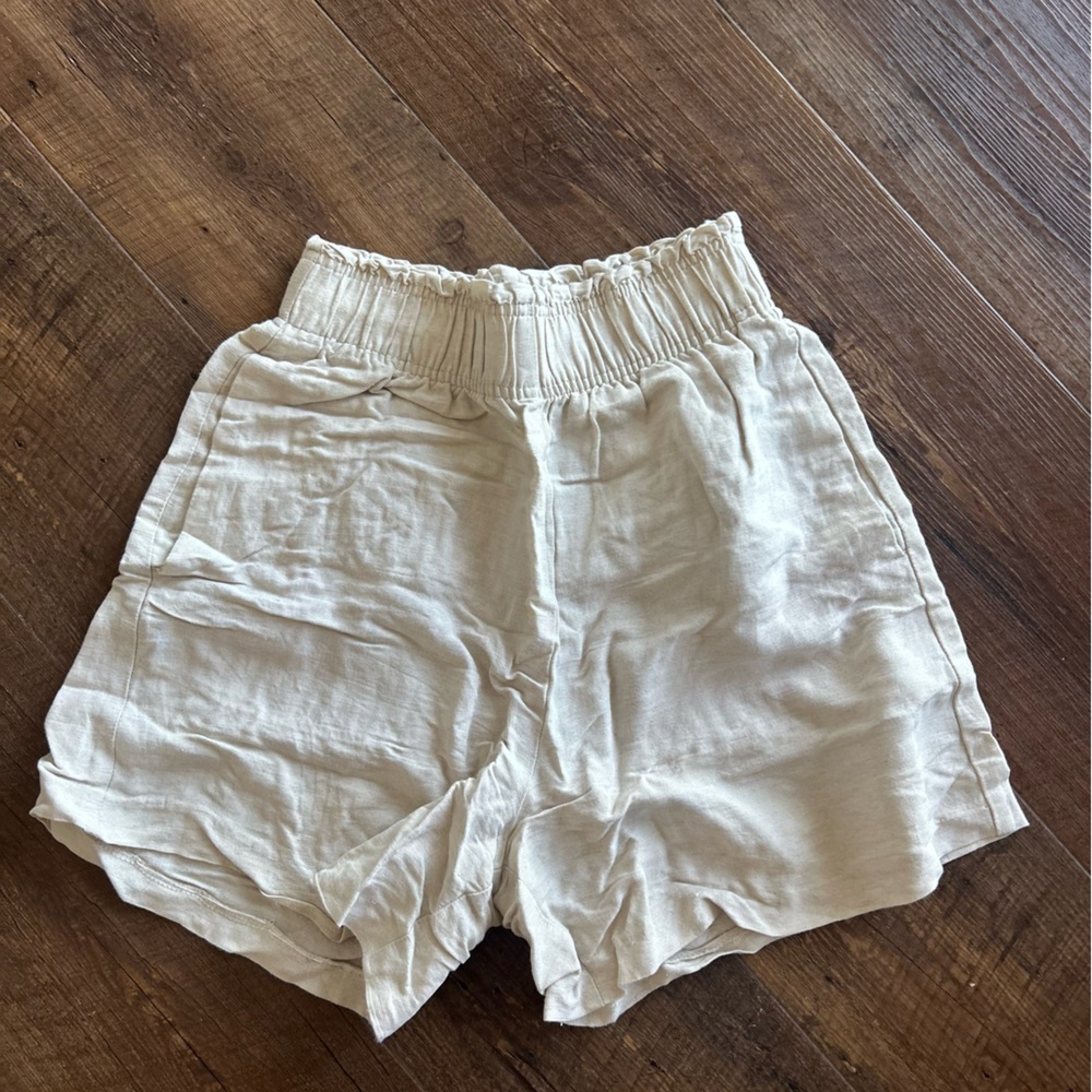 H&M beige cream Linen Pull-On Shorts XS